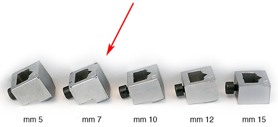 Head for 7 mm wedges for underpinner Minigraf