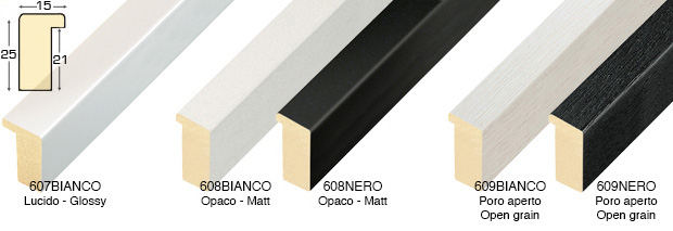 Corner sample of moulding 608BIANCO